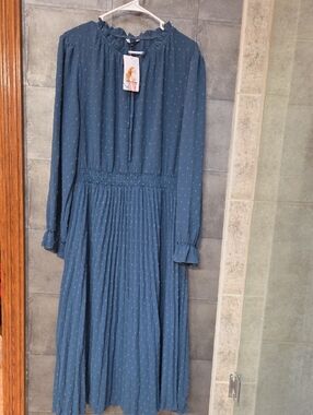 Dusty Blue Maxi Modest Long Sleeve Pleated Dress XL, Fits As Large